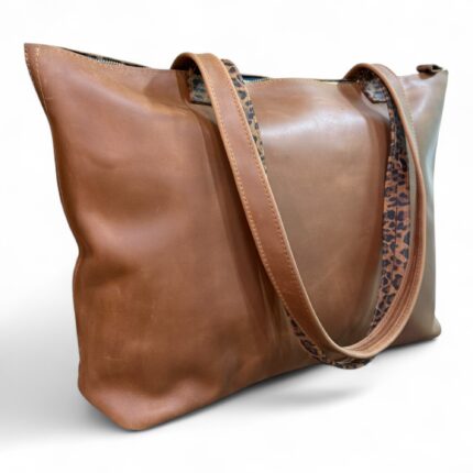 CARTERA TOTE CORDILLERA CAMEL DETALLE ANIMAL PRINT