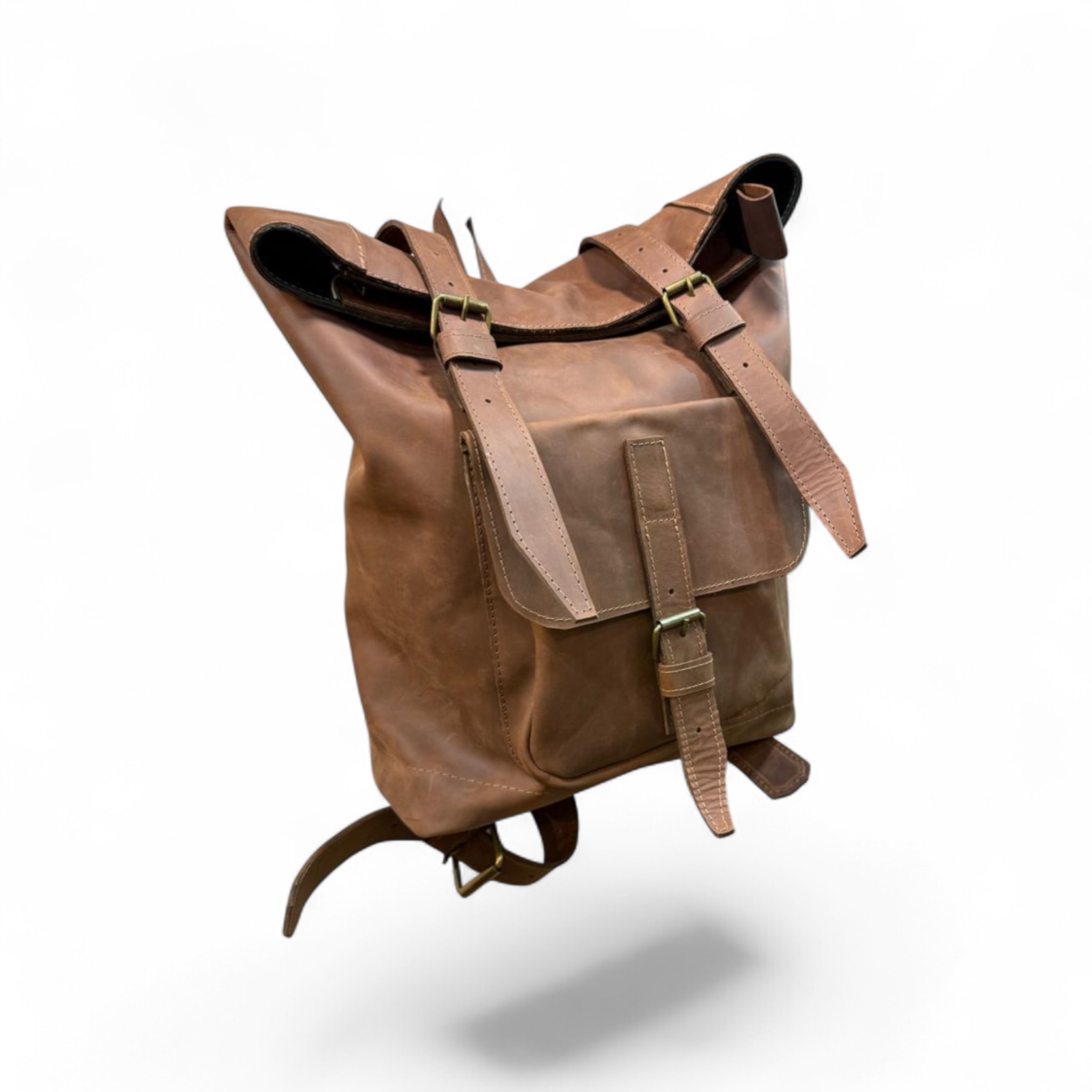 WhatsApp Image 2025-07-29 at 14.15.23 (2)-Photoroom MOCHILA ARAUCARIA CHOCOLATE